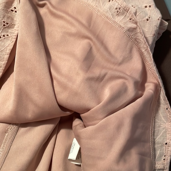 City Triangles pink eyelet dress Size Small - Picture 8 of 10